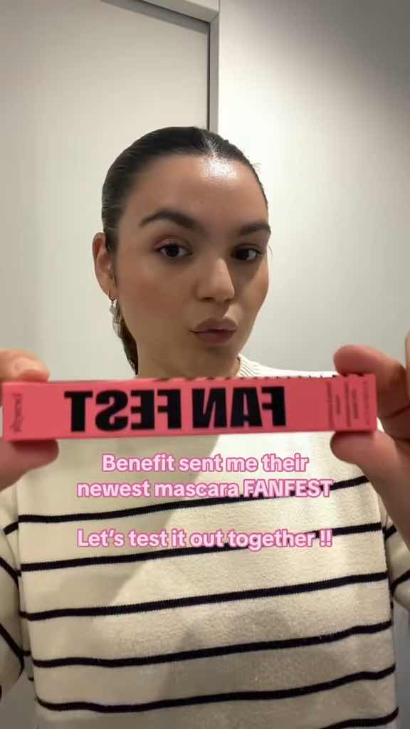 Benefit Mascara Campaign