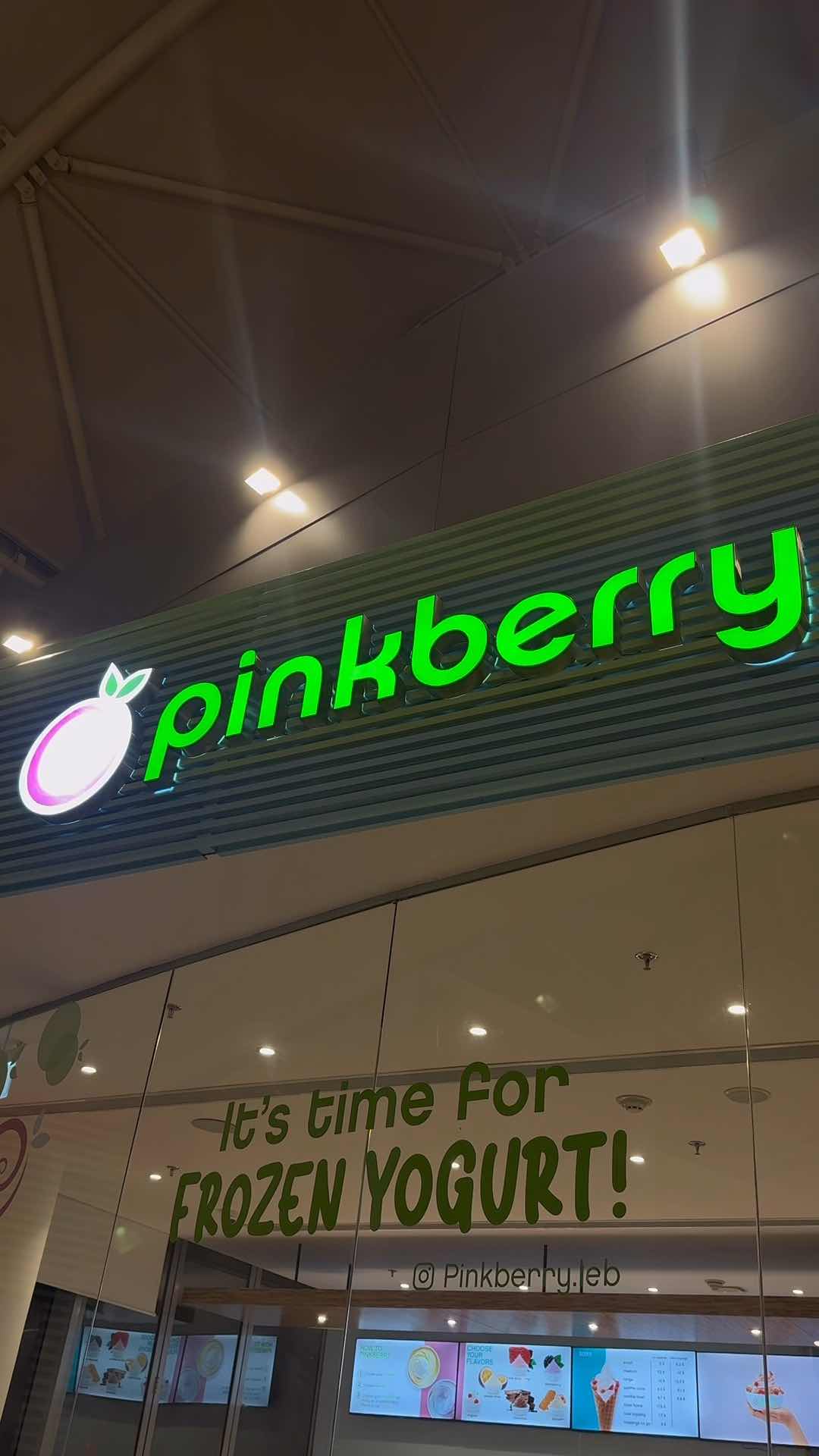 Instagram Stories for Pinkberry