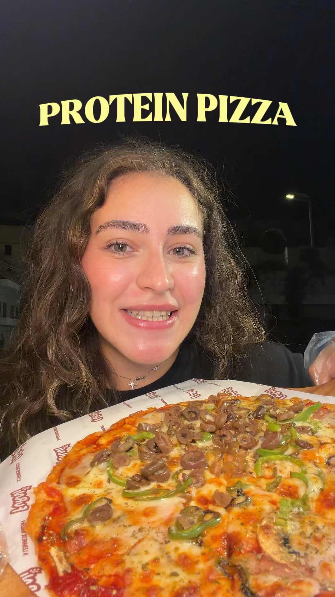 Furni Protein Pizza