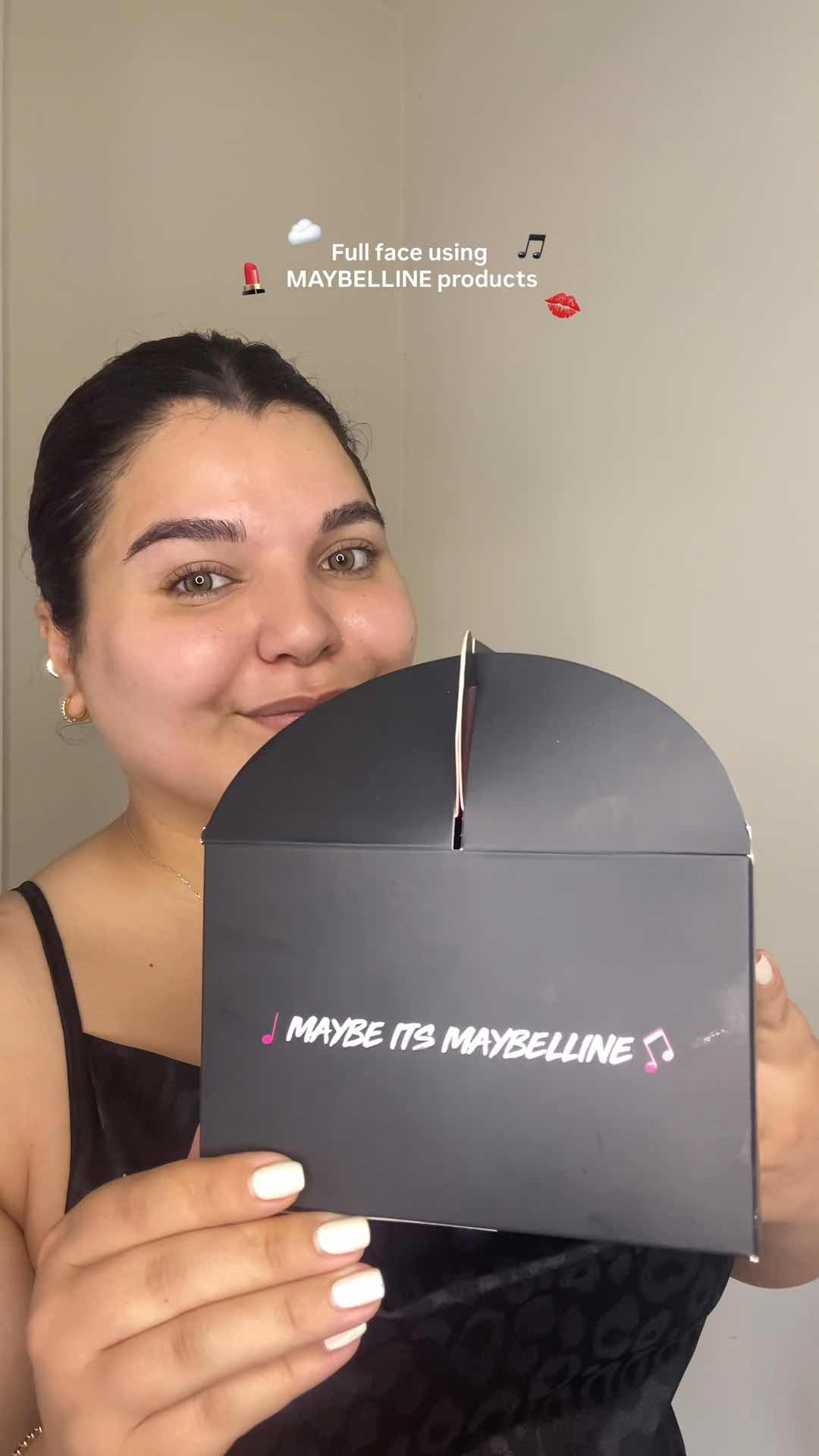 My first PR package from maybellinearabia 💖