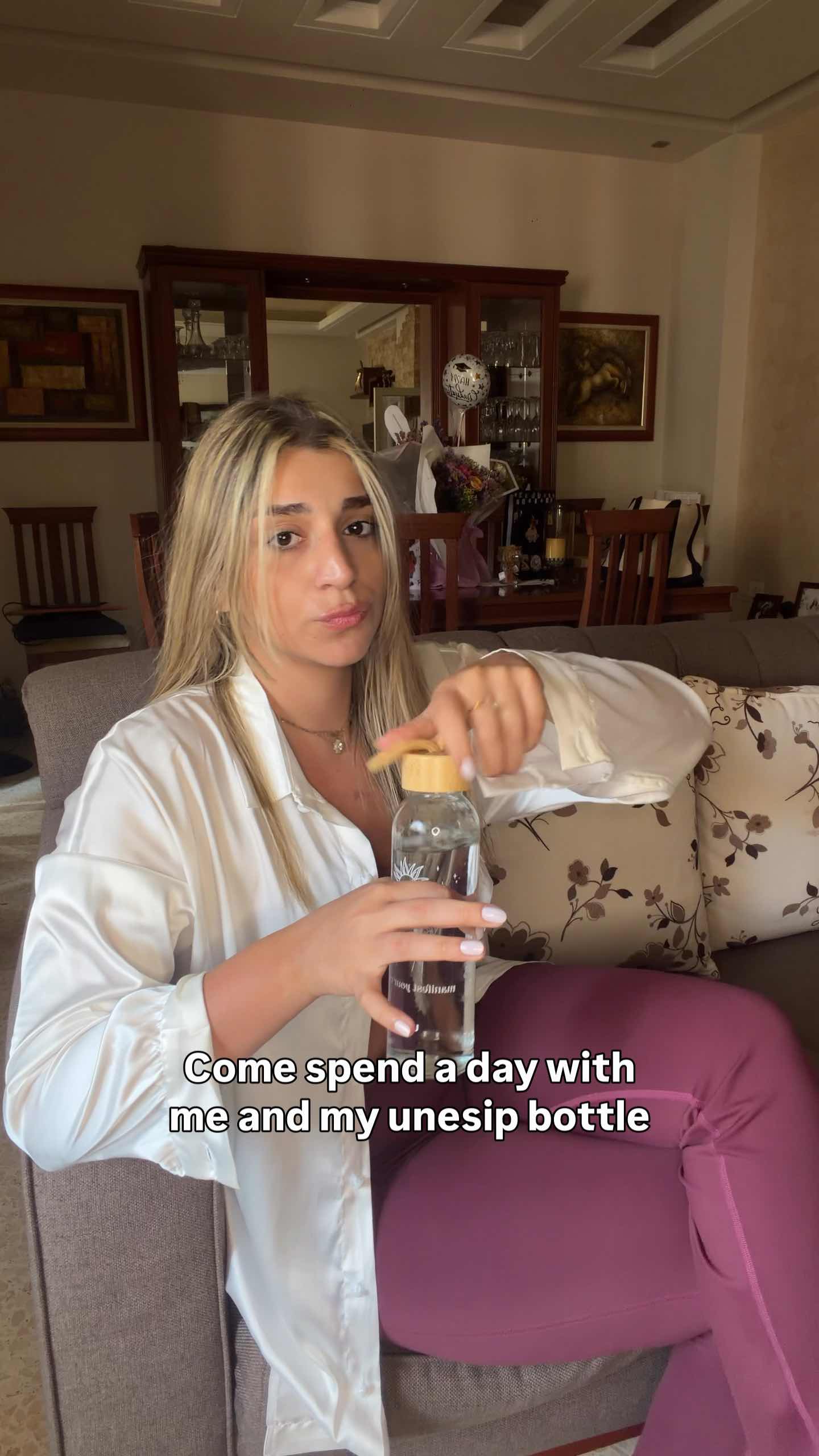 Instagram campaign for unesip bottle